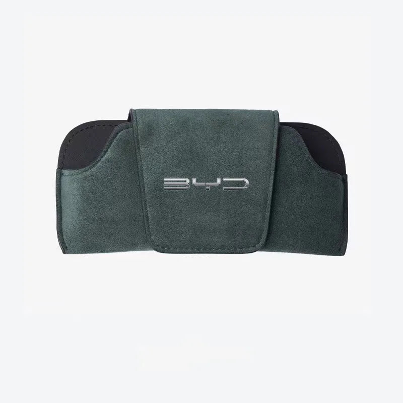 Scratch-resistant interior of soft glasses case